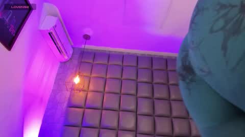 Danna online show from January 17, 12:21 pm