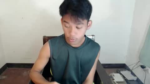 Snapshot of danner_fuckerxx chatting on February 4, 6:19 am DANNER online show from February 4, 6:19 am