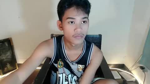 Snapshot of danner_fuckerxx chatting on February 8, 6:17 am DANNER online show from February 8, 6:17 am