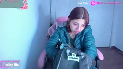Snapshot of danni_milk69 chatting on July 14, 8:25 pm danni_milk69 online show from July 14, 8:25 pm