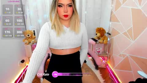 Snapshot of dannia_13 chatting on February 24, 12:30 am dannia_13 online show from February 24, 12:30 am