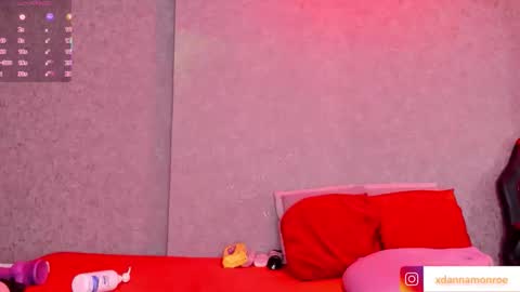 Danna Monroe  online show from December 17, 11:38 am