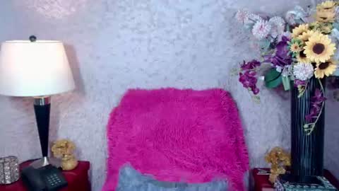 Dannica Spearson Hart online show from June 21, 5:32 am