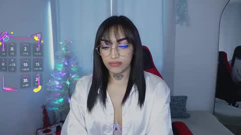    online show from November 28, 8:00 pm