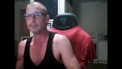 Snapshot of dannozdirekt chatting on October 30, 2:29 pm dannozdirekt online show from October 30, 2:29 pm