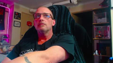 dannozdirekt online show from May 3, 3:51 pm