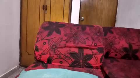 Snapshot of dannthor chatting on January 31, 10:52 am Dann PVT on online show from January 31, 10:52 am