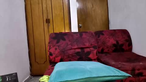 Snapshot of dannthor chatting on February 1, 10:15 am Dann PVT on online show from February 1, 10:15 am