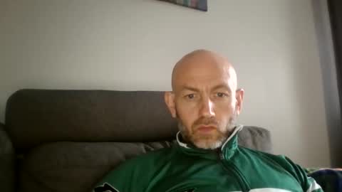 Snapshot of danny81boy chatting on May 16, 5:34 pm danny81boy online show from May 16, 5:34 pm