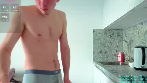 Snapshot of danny__magic chatting on September 28, 6:19 am danny__magic online show from September 28, 6:19 am