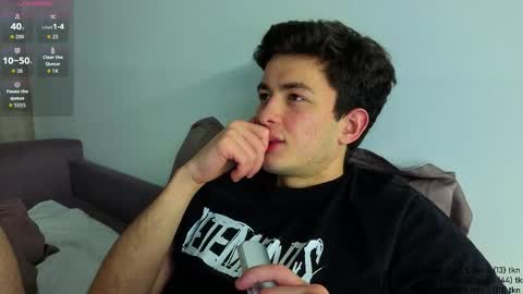 Snapshot of danny__magic chatting on October 19, 7:14 pm danny__magic online show from October 19, 7:14 pm