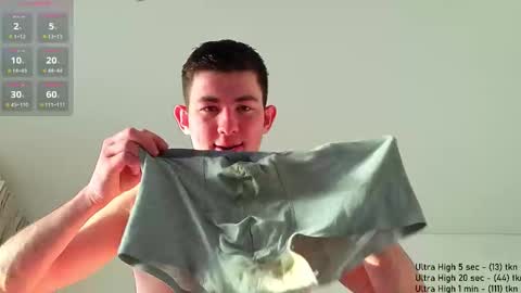 danny__magic online show from January 8, 9:44 am