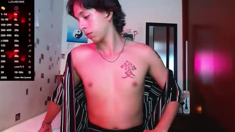 phantom555 online show from December 2, 6:58 pm