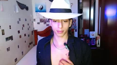 phantom555 online show from March 30, 9:27 pm