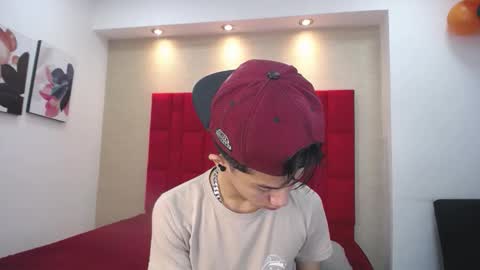 Danny online show from October 14, 1:34 pm