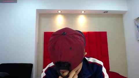 Snapshot of danny__santoro chatting on December 16, 1:16 pm Danny online show from December 16, 1:16 pm