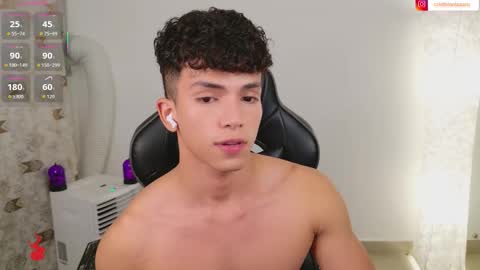 D A N N Y online show from October 30, 1:51 am