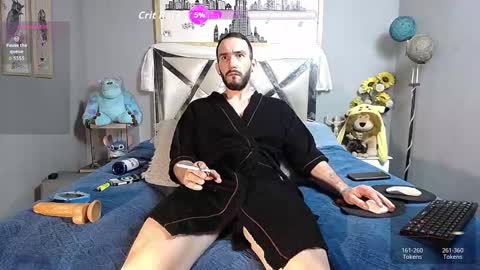 Danny and Alex online show from December 19, 4:30 am