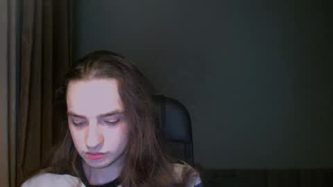Snapshot of dannyb012 chatting on September 22, 7:49 pm dannyb012 online show from September 22, 7:49 pm