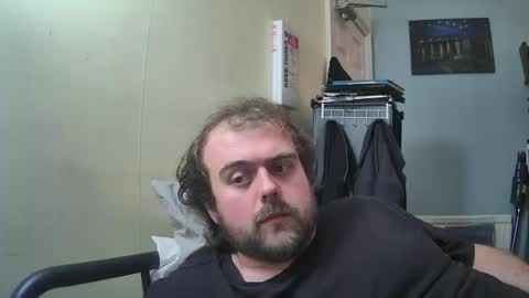 Snapshot of dannyb0y95 chatting on November 19, 9:15 pm Danny online show from November 19, 9:15 pm