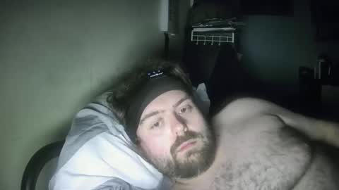 Snapshot of dannyb0y95 chatting on December 21, 12:40 am Danny online show from December 21, 12:40 am