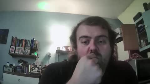 Snapshot of dannyb0y95 chatting on January 18, 8:23 pm Danny online show from January 18, 8:23 pm