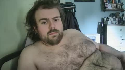 Snapshot of dannyb0y95 chatting on February 7, 9:57 am Danny online show from February 7, 9:57 am