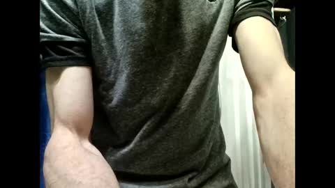dannyboy8423 online show from April 12, 7:02 am