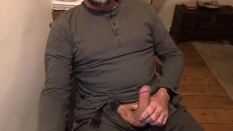 Snapshot of dannybuoy2 chatting on January 7, 11:07 pm dannybuoy2 online show from January 7, 11:07 pm