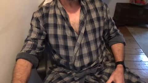 Snapshot of dannybuoy2 chatting on March 27, 7:14 am dannybuoy2 online show from March 27, 7:14 am