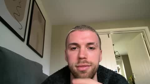 Snapshot of dannymcr69 chatting on April 6, 2:40 pm dannymcr69 online show from April 6, 2:40 pm