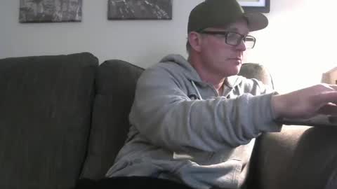 Snapshot of danstevens360 chatting on October 10, 10:53 pm danstevens360 online show from October 10, 10:53 pm