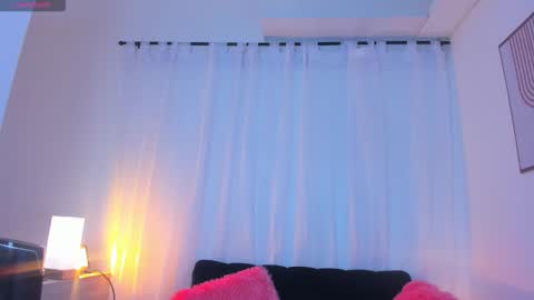 Dante  online show from February 4, 7:20 pm