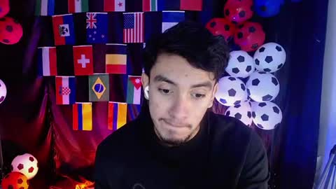 Snapshot of dante_18cm chatting on June 27, 2:05 am Dante online show from June 27, 2:05 am