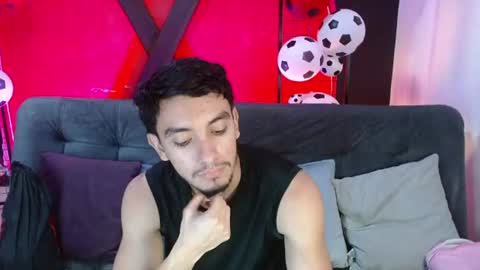 Snapshot of dante_18cm chatting on July 23, 12:35 am Dante online show from July 23, 12:35 am