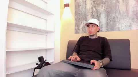 dante_armstrong online show from February 12, 3:56 am