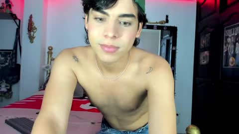 Snapshot of dante_connor1 chatting on January 26, 10:57 pm Dante online show from January 26, 10:57 pm