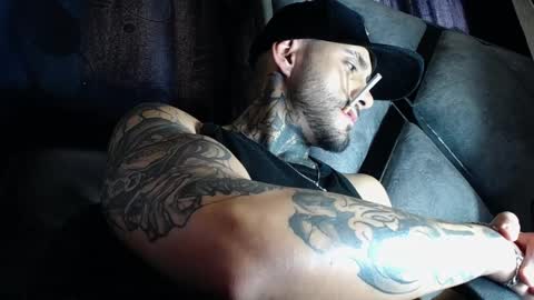 dante_d_angelo_ online show from March 27, 10:20 pm