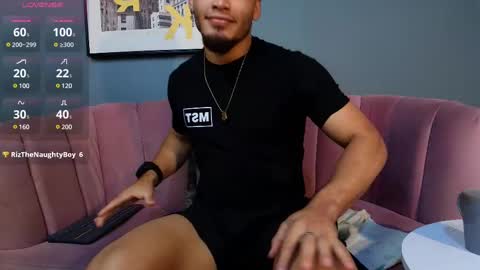 Snapshot of dante_fox_ chatting on February 27, 1:05 am Dante Fox online show from February 27, 1:05 am