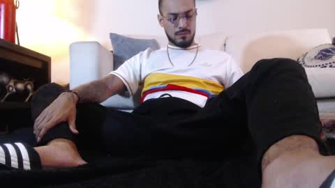Dante Hell online show from May 6, 5:29 pm