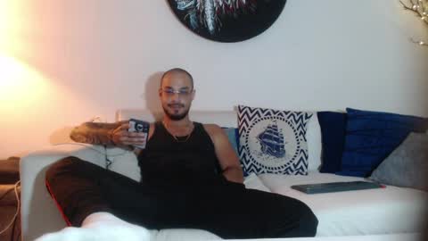 Dante Hell online show from May 13, 2:31 am
