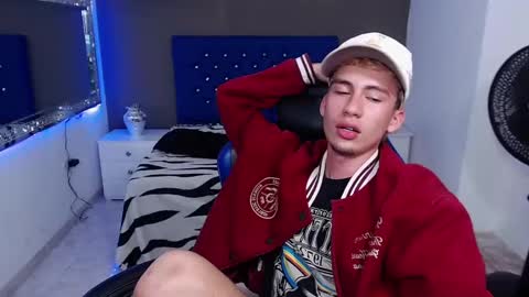 Dante online show from January 30, 4:13 pm