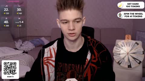 Snapshot of dantebigboi chatting on January 16, 9:19 pm Daniel online show from January 16, 9:19 pm
