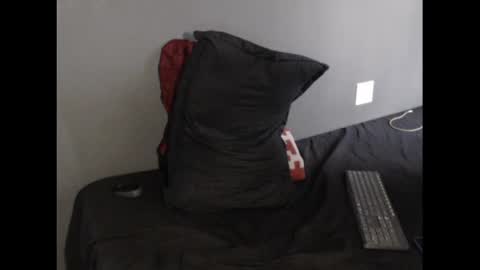 dantebrown1 online show from May 6, 2:44 pm