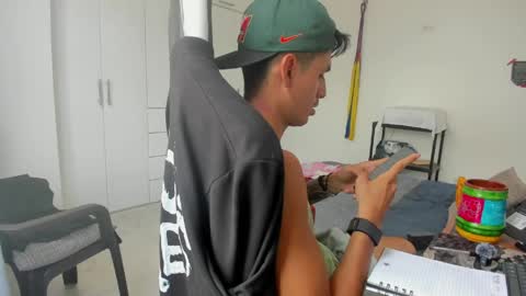 X Dante7373574 online show from April 28, 5:07 pm