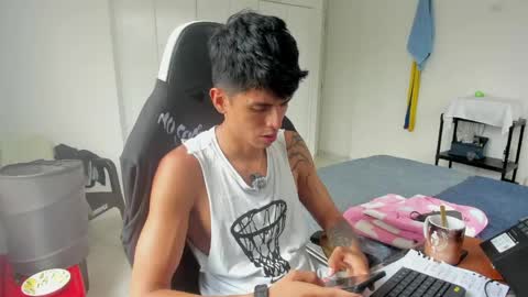 X Dante7373574 online show from May 1, 3:27 pm