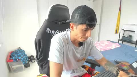 X Dante7373574 online show from May 15, 6:48 pm