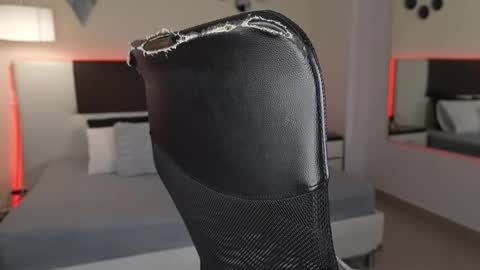 Dante online show from September 30, 8:36 pm