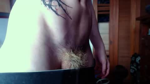 Snapshot of danteobscuro chatting on January 12, 6:13 pm danteobscuro online show from January 12, 6:13 pm