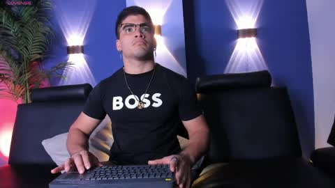 Snapshot of dantetargaryen chatting on March 27, 4:29 am Dante online show from March 27, 4:29 am